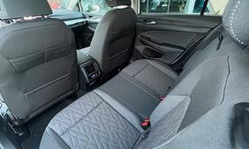 Volkswagen Golf 1.5 ...