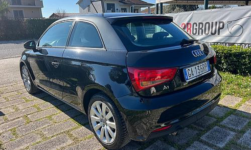 Audi A1 1.4Tdi 90Cv ...