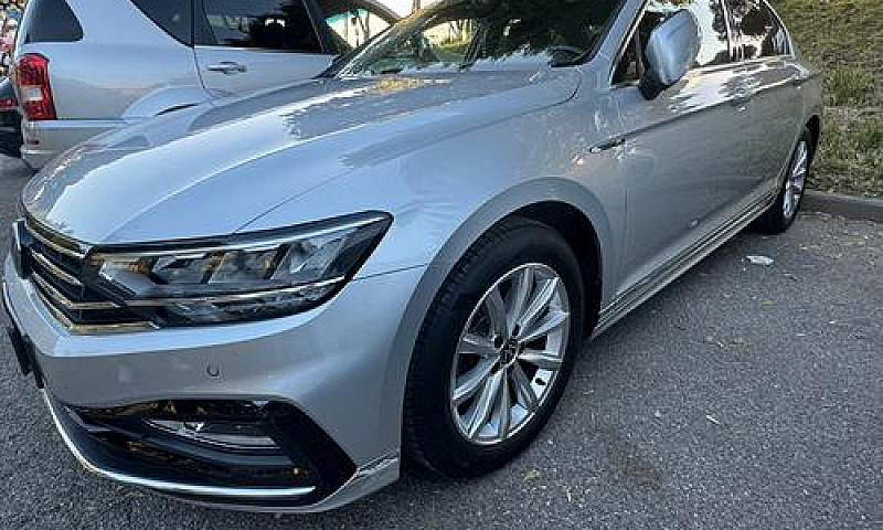 Volkswagen Passat 8ª...