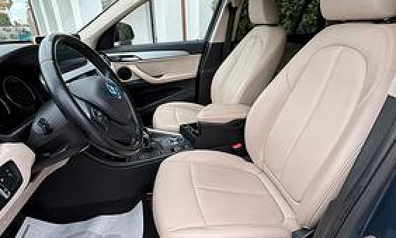 Bmw X1 Xdrive18D Bus...