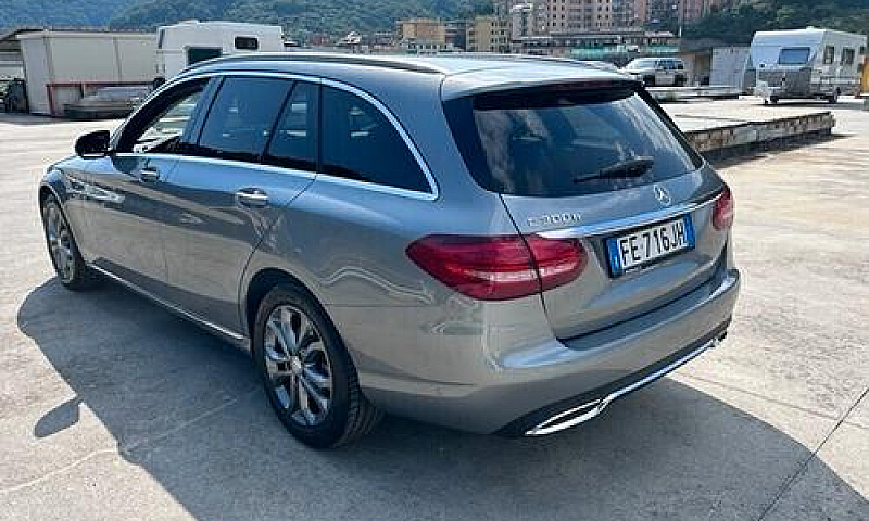 Mercedes-Benz C 300 ...