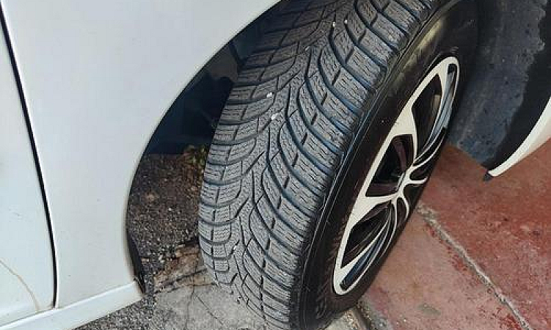 Peugeot 207 1.4 Benz...