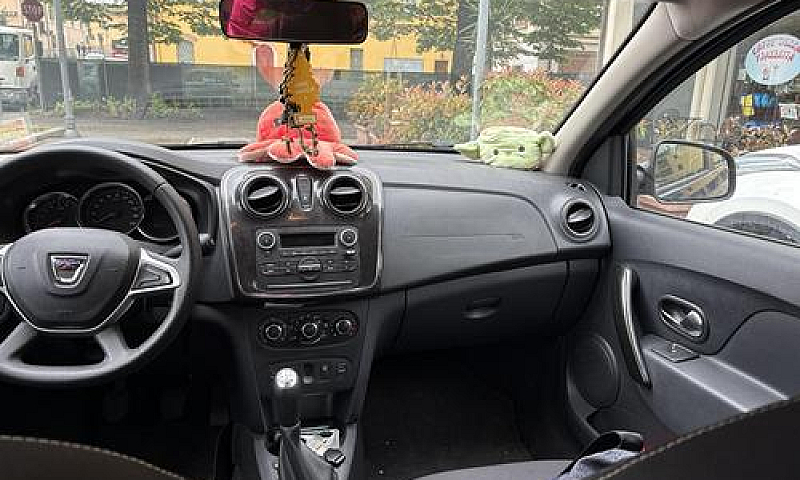 Dacia Sandero...