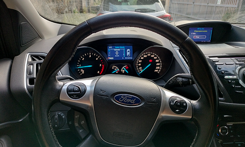 Ford Kuga...