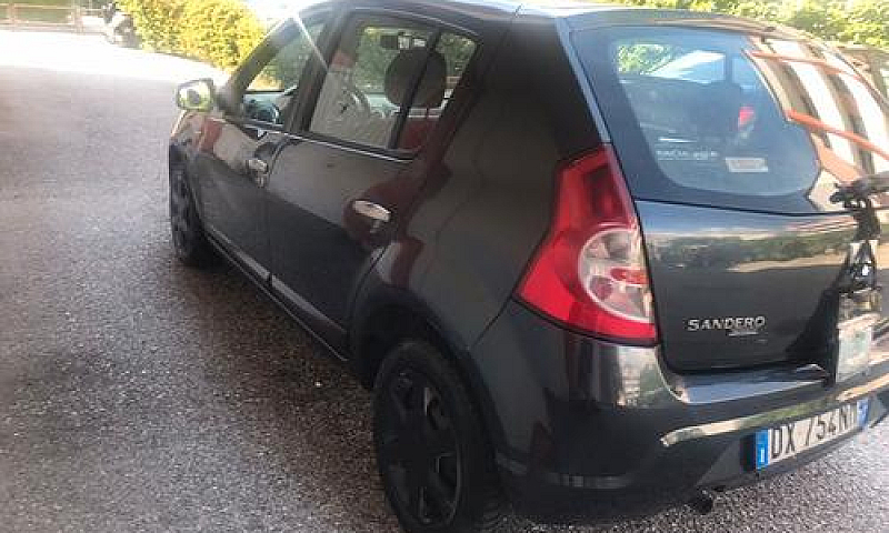 Dacia Sandero 1.4 8V...