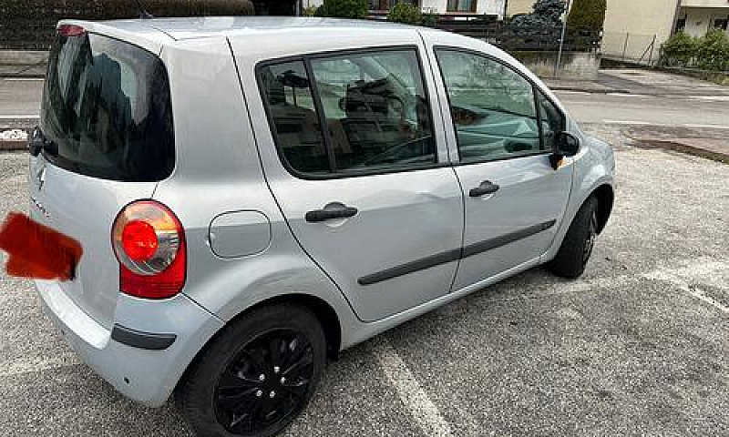 Renault Modus 2005...