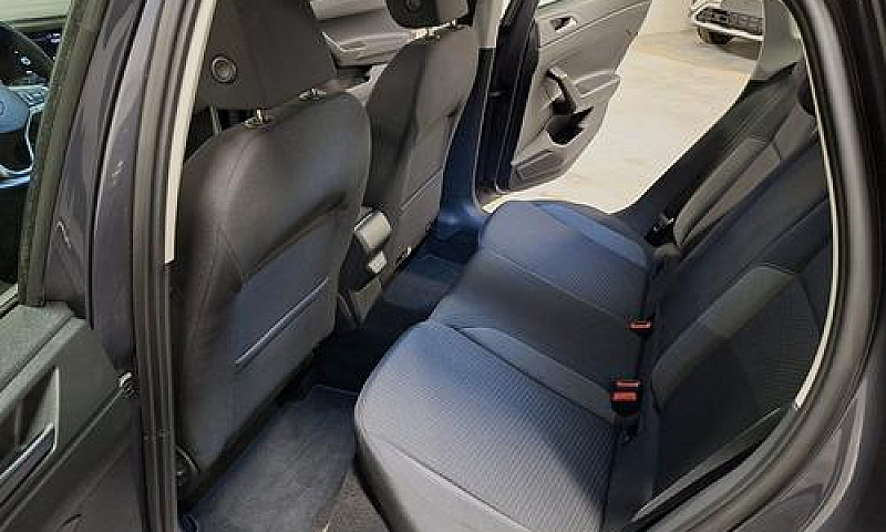 Volkswagen Taigo 100...