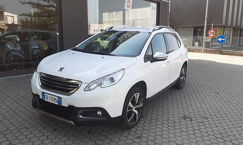 Peugeot 2008 Bluehdi...