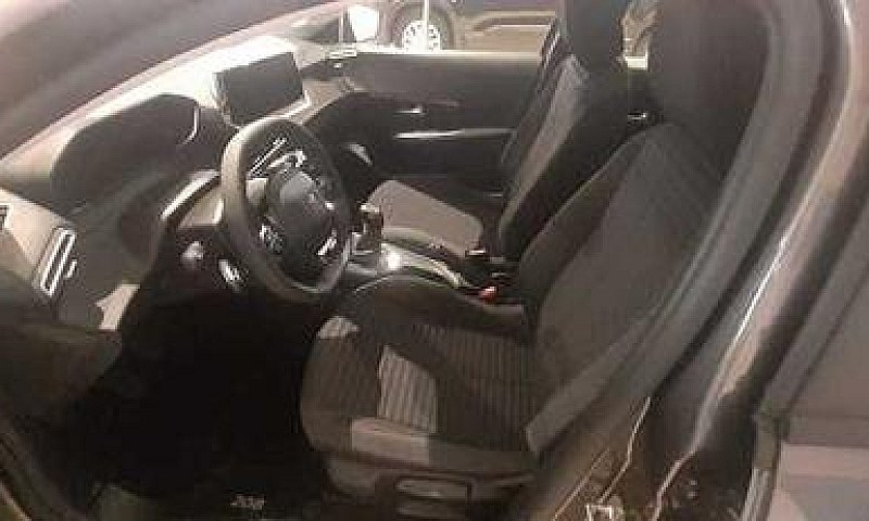 Peugeot 208 Puretech...