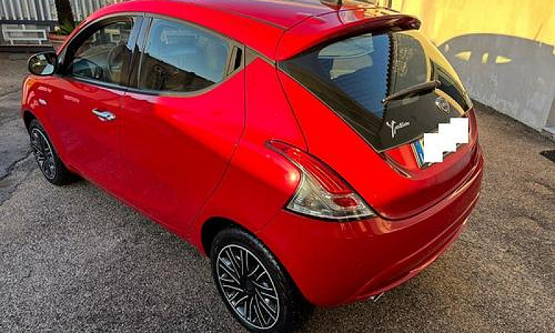 Lancia Ypsilon 1.0 F...