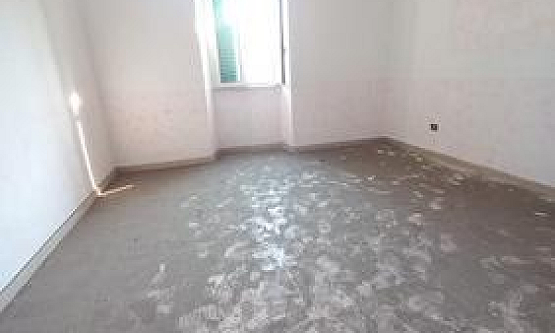 Via Laclos Angolo Vi...