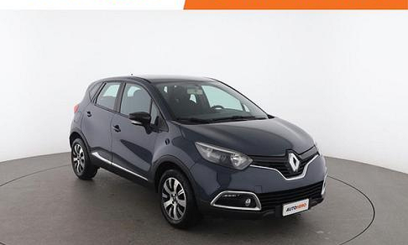 Renault Captur Rs977...