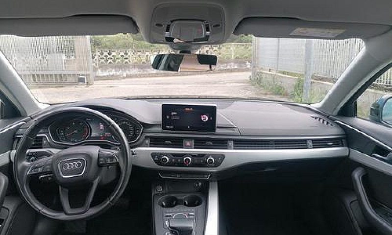 Audi A4 5ª Serie - 2...