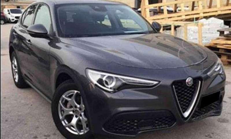 Alfa Romeo Stelvio 2...