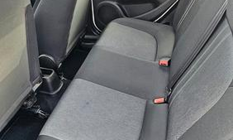 Fiat Punto 1.4 8V 5 ...