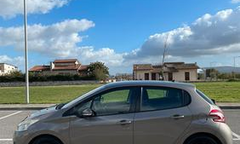 Peugeot 208 1.0 Vti ...