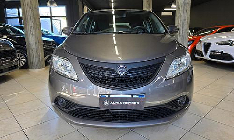 Lancia Ypsilon 1.0 F...