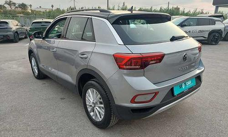 Volkswagen T-Roc 1.5...
