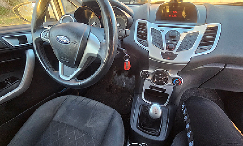 Ford Fiesta 2011...