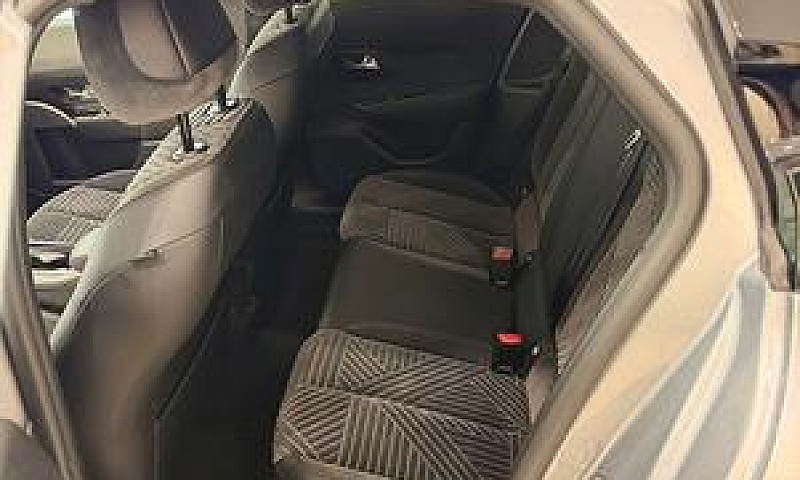 Lancia Ypsilon Hybri...