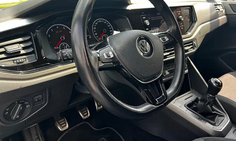 Volkswagen Polo Conf...