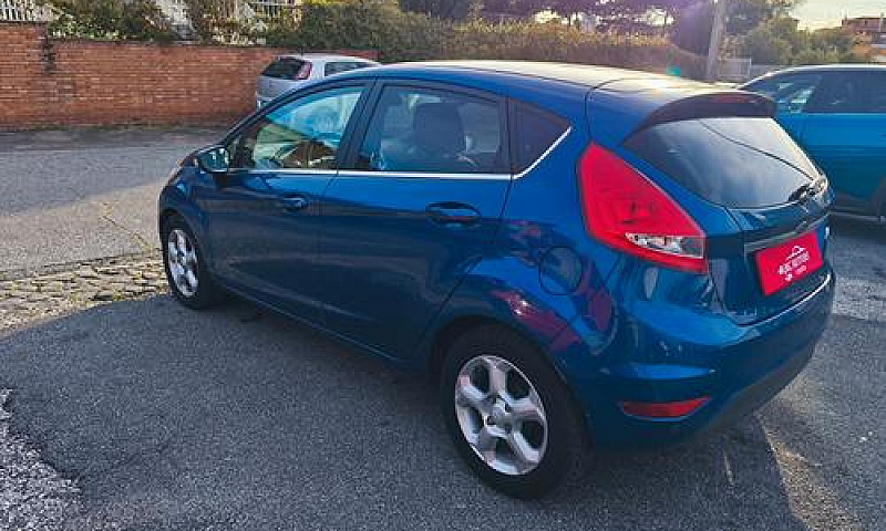 Ford Fiesta 1.4 5 Po...