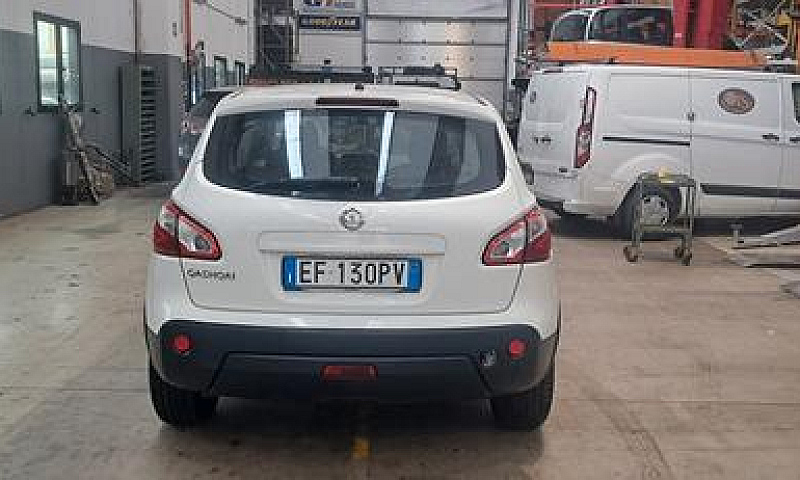 Nissan Qashqai 1.6 1...