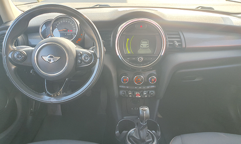 Mini Cooper 1.5 D 11...