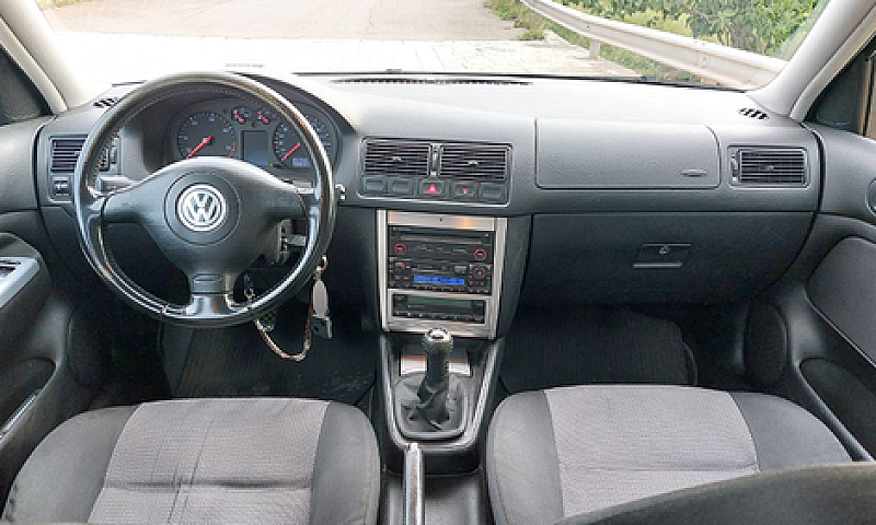 Volkswagen Golf Iv...