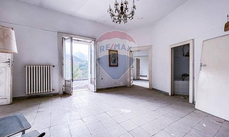 Stabile/Palazzo - Ce...