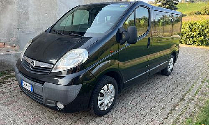 Opel Vivaro 2.0 Cdti...
