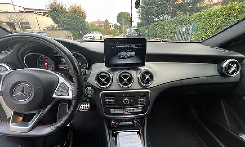 Mercedes Gla 200 4Ma...