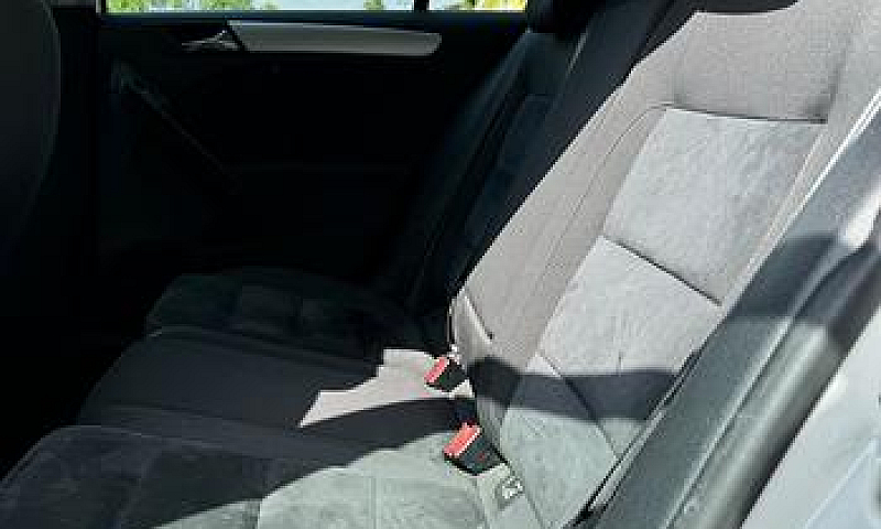 Volkswagen Golf 1.4 ...