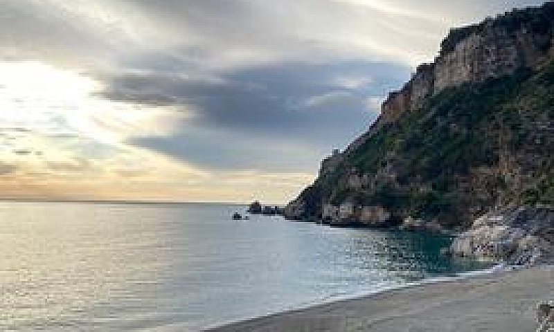 Casa Lampetia...