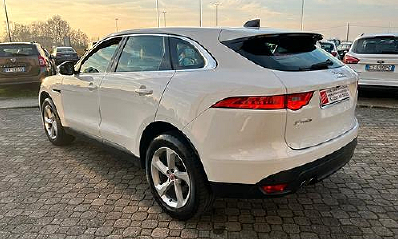 Jaguar F-Pace 2.0 D ...
