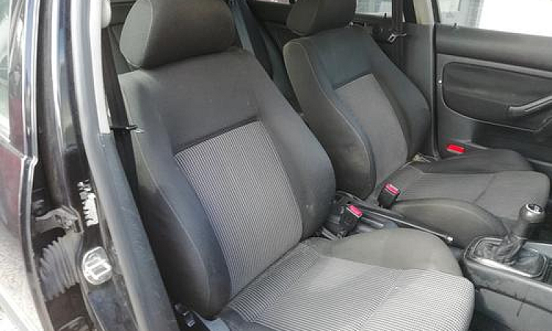 Volkswagen Golf 1.9 ...
