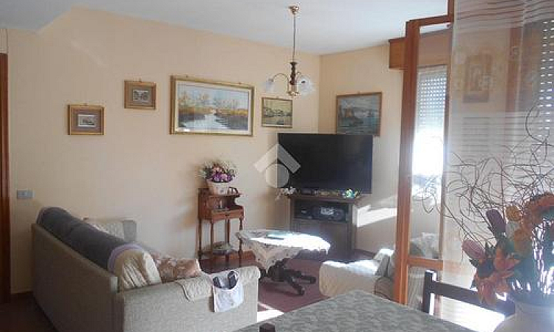 5 Locali A Comacchio...