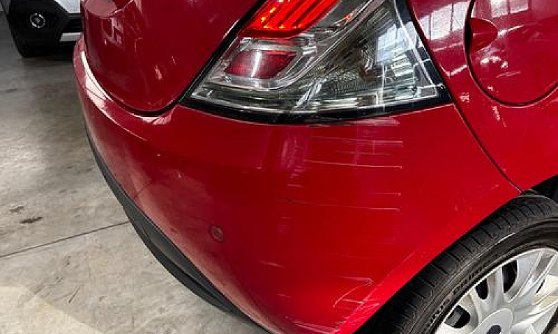 Lancia Ypsilon 0.9 T...