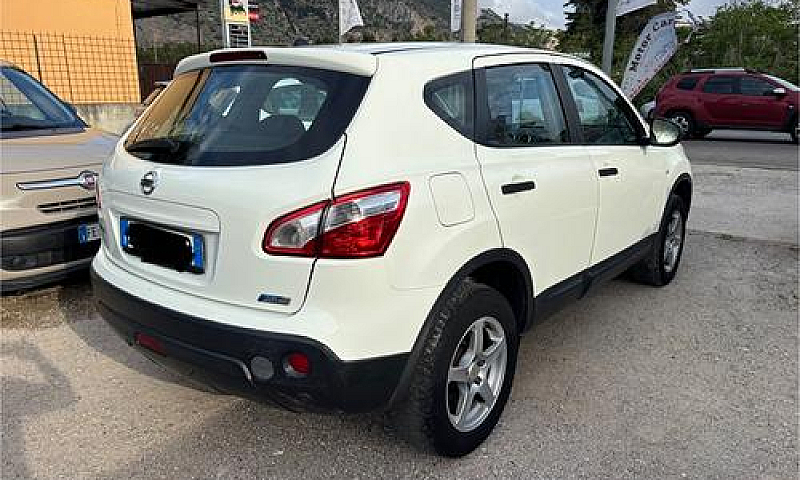 Nissan Qashqai 1.5 D...