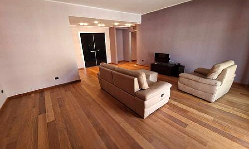Splendido Recente Co...