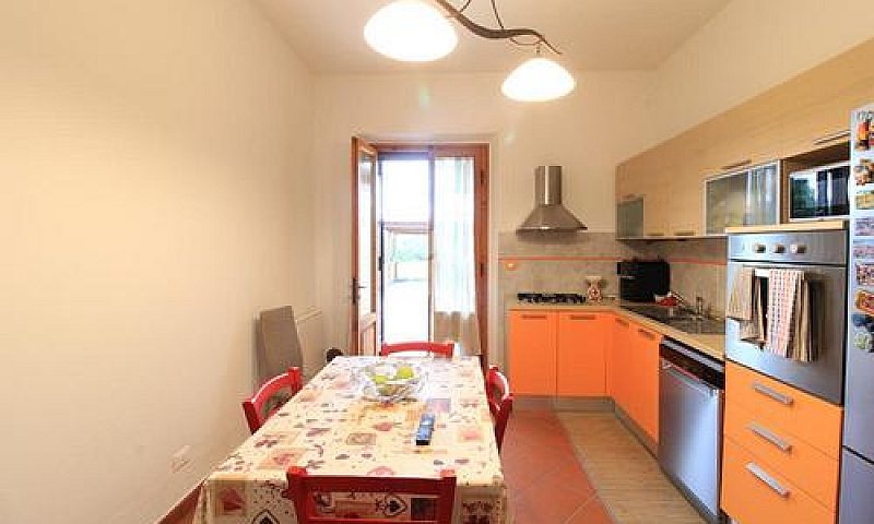 3 Locali A Montelupo...