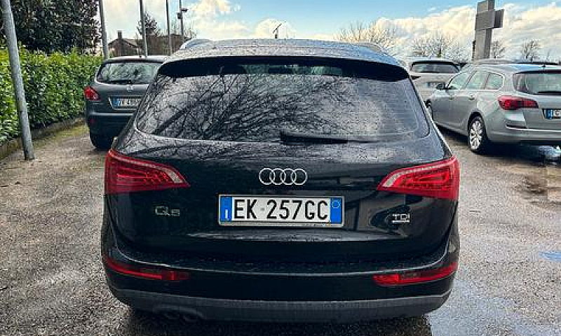 Audi Q5 2.0 Tdi 4X4 ...