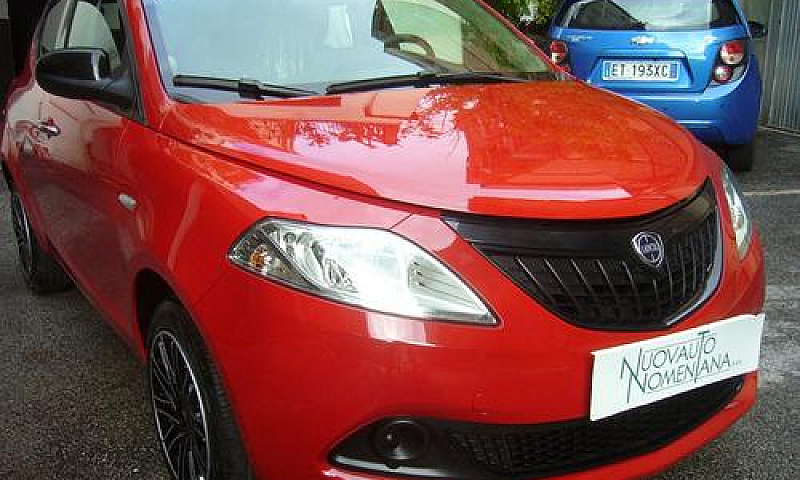 Lancia Ypsilon 1.0 F...