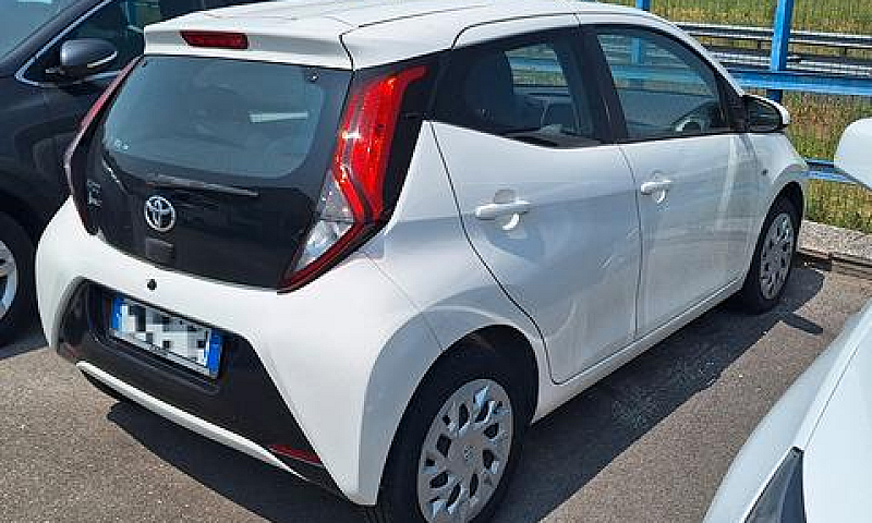 Toyota Aygo 1.0 5 Po...