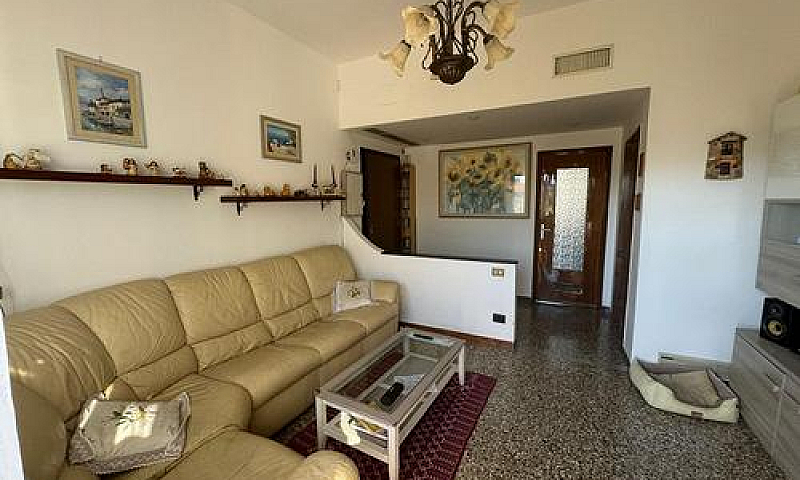 Quartiere Del Sole, ...
