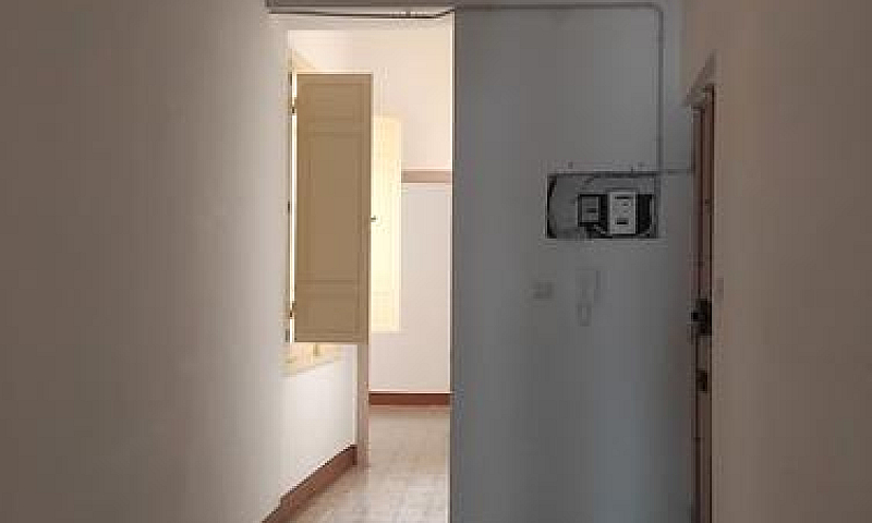 Cagliari, Via Gariba...