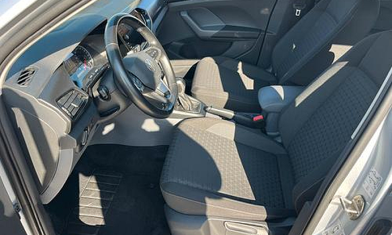 Volkswagen T-Cross 1...