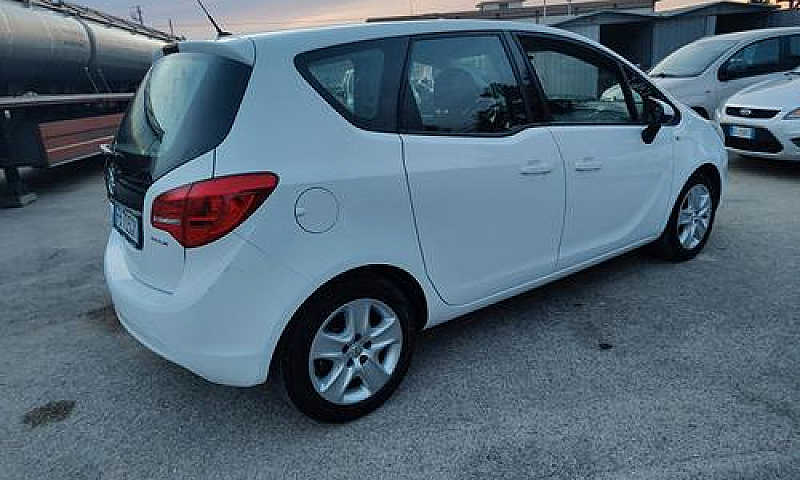 Opel Meriva 1.4 Turb...