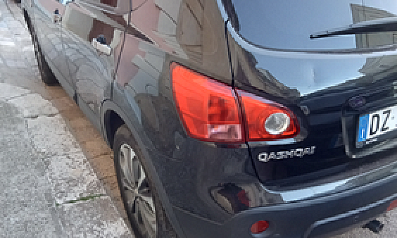 Nissan Qashqai 1,5 D...
