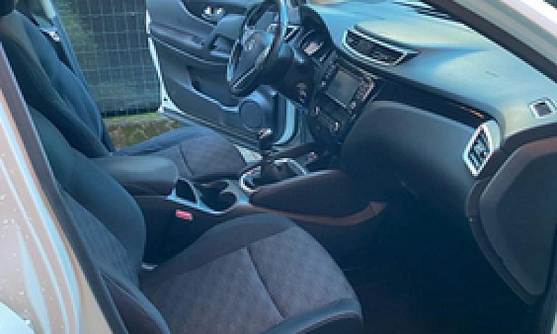 Nissan Qashqai 1.5 D...